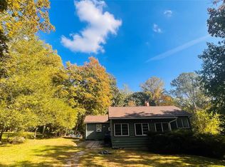 33 Baron De Hirsch Rd, Crompond, NY 10517
