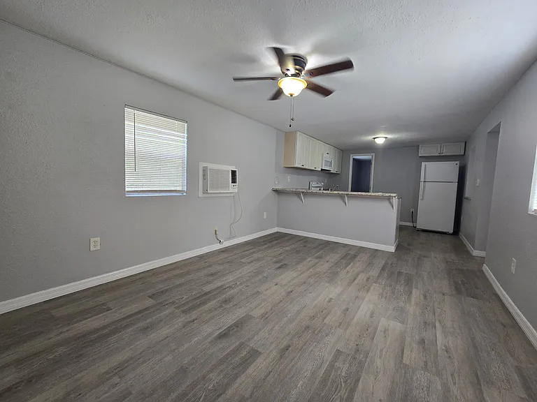 1871 Cactus Ct — Photo 5