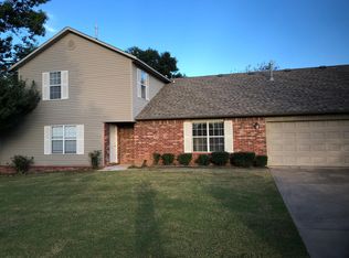 5601 Elmwood Pl, Fort Smith, AR 72903