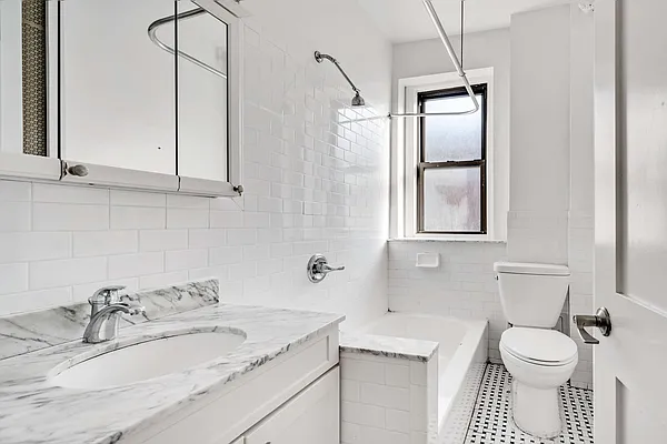 Rented by Cooper & Cooper Real Estate | media 13