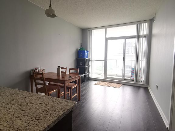 3rd image of 70 Forest Manor Rd #2805