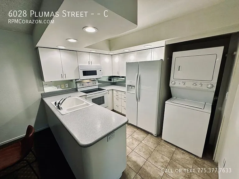 6028 Plumas St #C — Photo 8