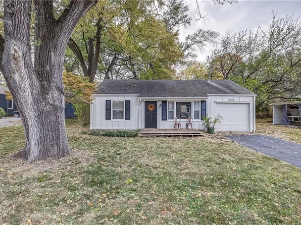 8318 Douglas Ave, Kansas City, MO 64114