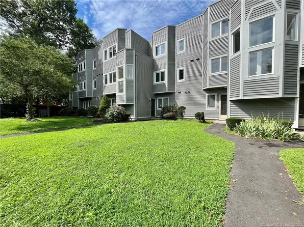 1410 Whitney Ave APT B2, Hamden, CT 06517