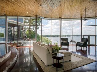 7108 Anchorage Ln, Tega Cay, SC 29708