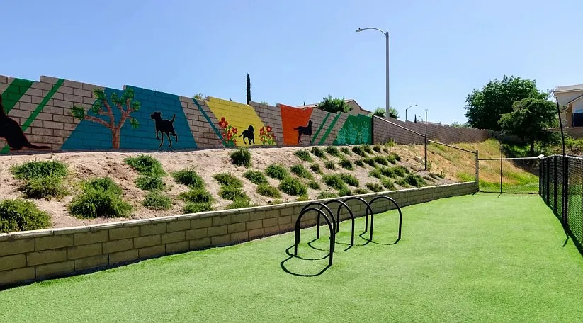 The Arches at Regional Center West — Photo 3