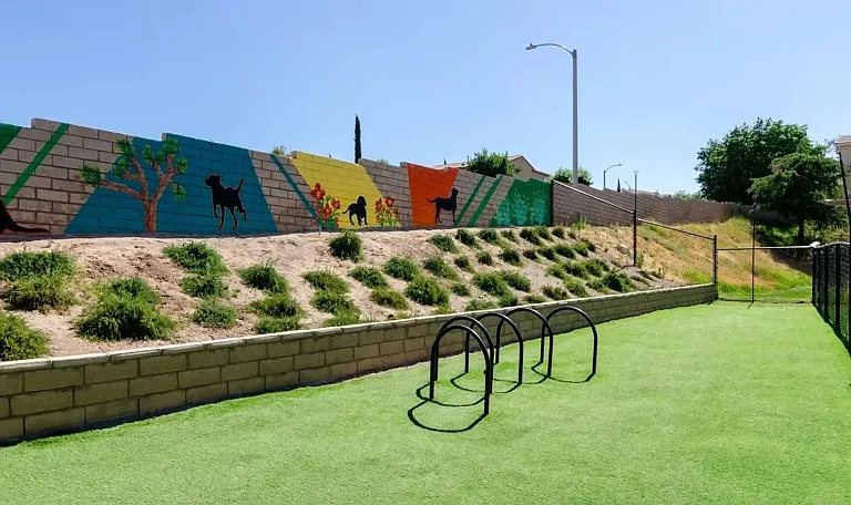 The Arches at Regional Center West — Photo 3
