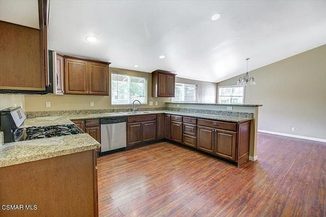 1st image of 1217 Sheffield Pl