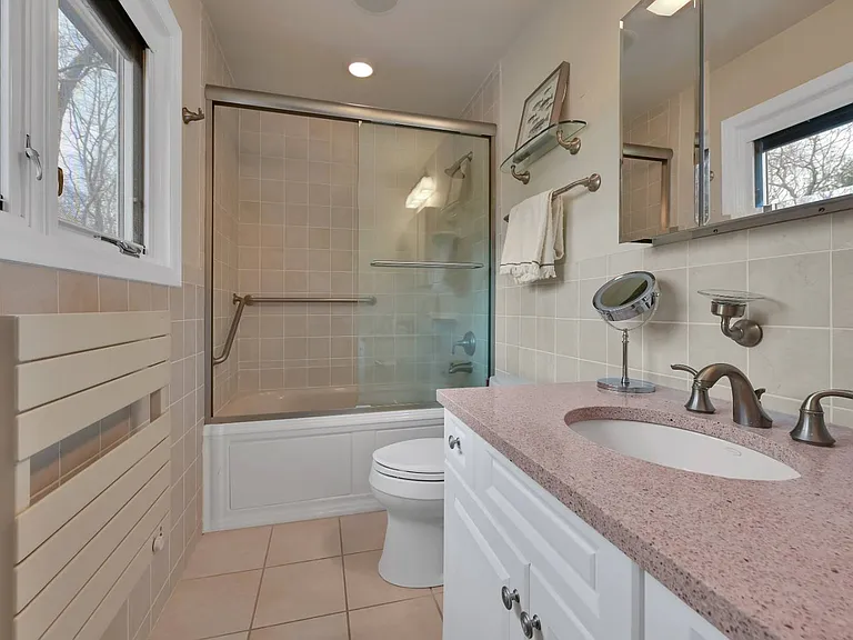 132 Wildwood Rd — Photo 6