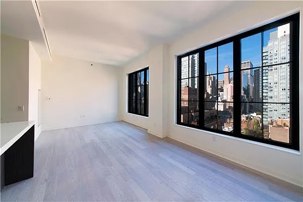 Rented by Maison International | media 13