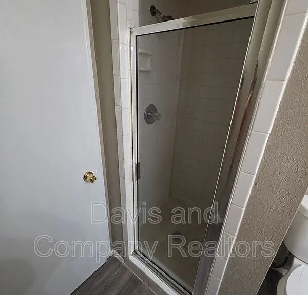 4412 Saint Andrews Dr #B — Photo 23