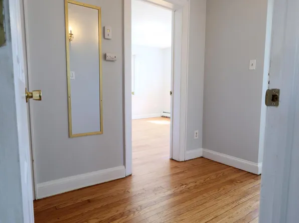 1014 Ponsi Street image 5 of 17