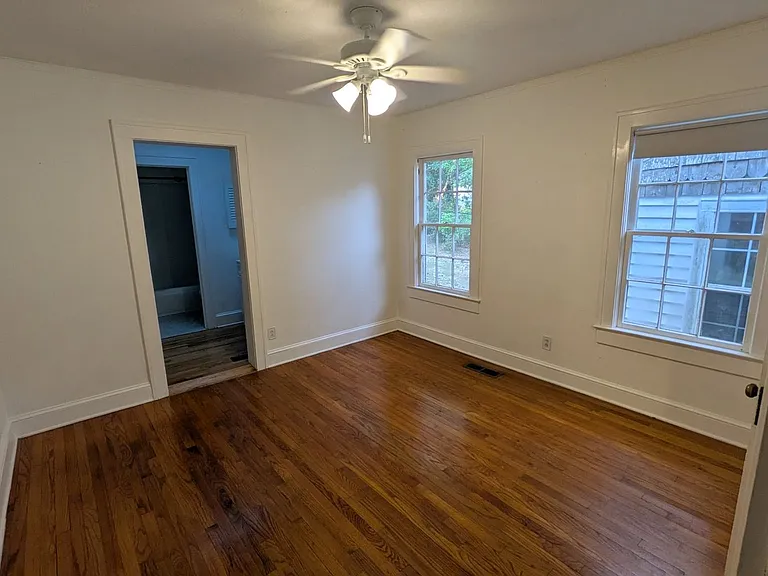 521 Gunter St — Photo 19