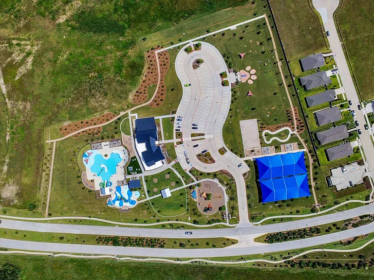 10411 Birds Nest Dr — Photo 49