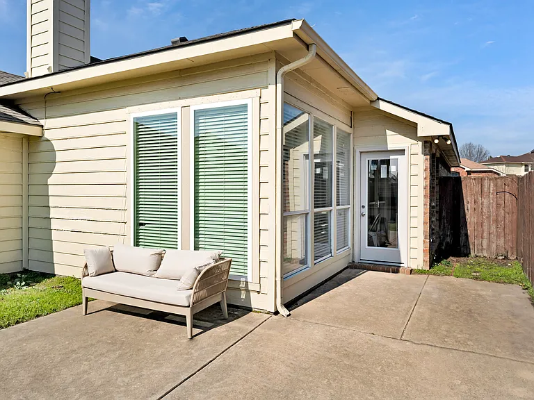 2316 Gerber Dr — Photo 27
