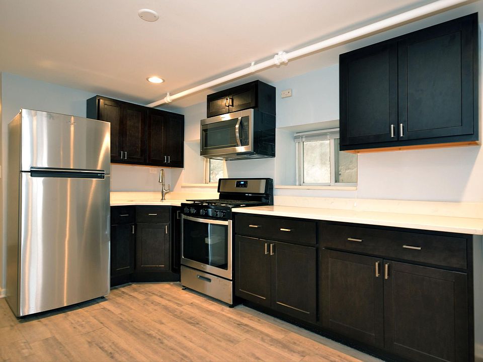 1st image of 1133 N Francisco Ave #G