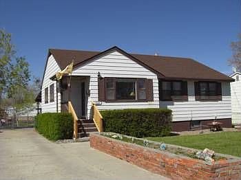 1st image of 1523 Yellowstone Ave