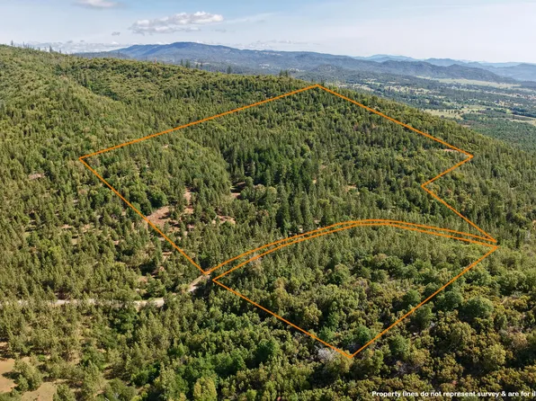 Perry Rd, Central Pt, OR 97502