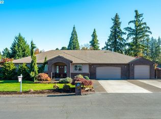 13614 SE Edgefield Ln, Boring, OR 97009