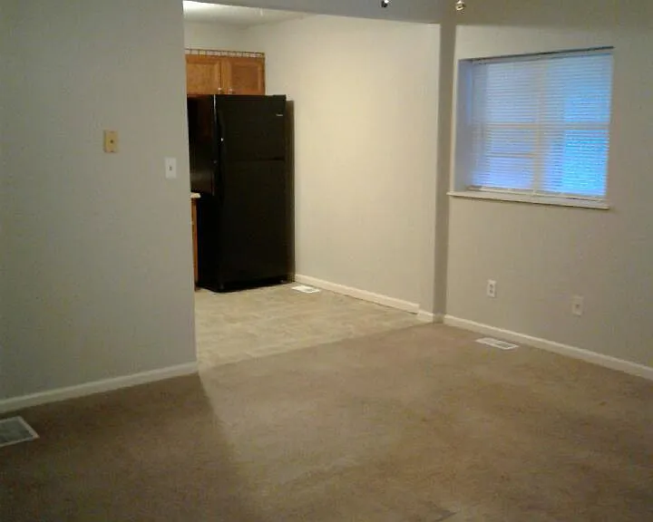 718 Kiowa St — Photo 3