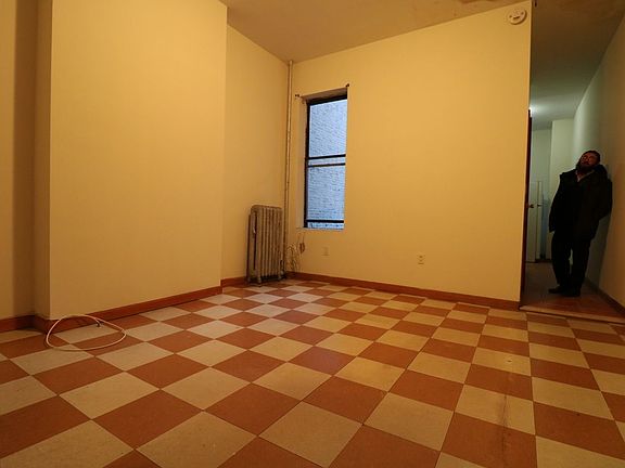 4th image of 304 Stuyvesant Ave APT C3