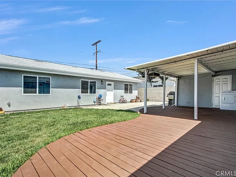 3663 Delta Ave — Photo 21
