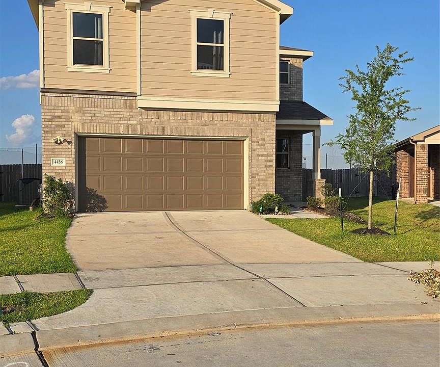 1st image of 4458 Adlington St