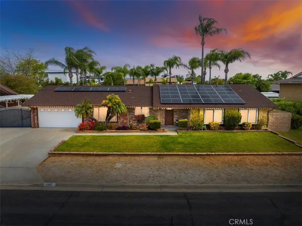11667 Niagara Dr, Jurupa Valley, CA 91752