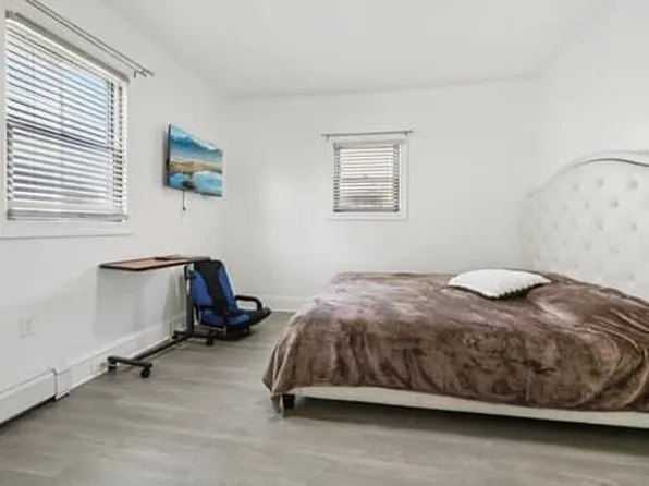 7 Laird Place image 28 of 48