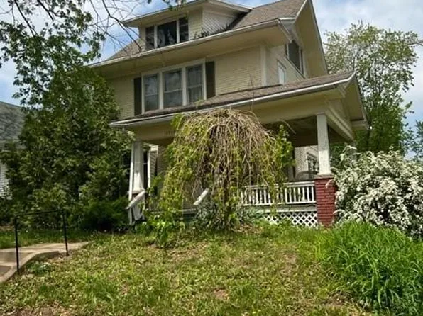 2935 Sacramento St, Saint Joseph, MO 64507