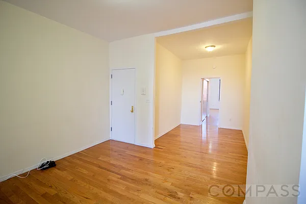 Rented by Compass | media 18