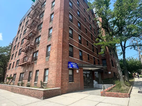 87-46 Chelsea Street image 13 of 13