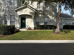 669 Grasslands Village Cir, Lakeland, FL 33803
