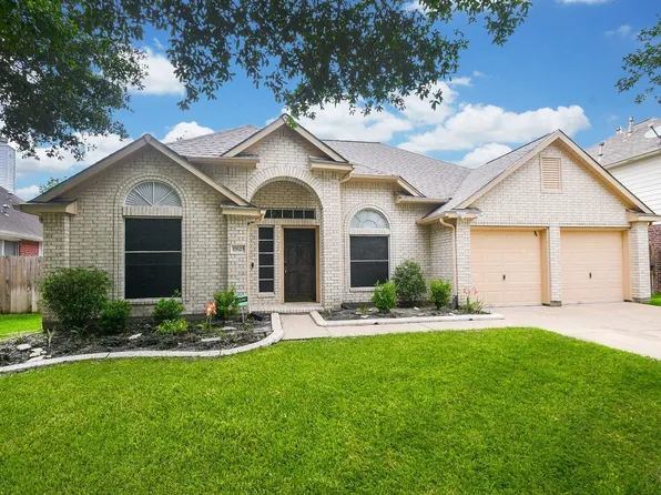 17623 W Copper Lakes Dr, Houston, TX 77095