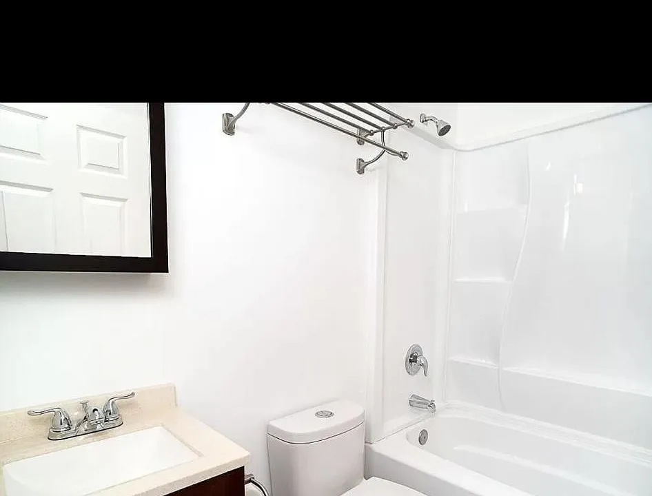 Bathroom 1 with shower