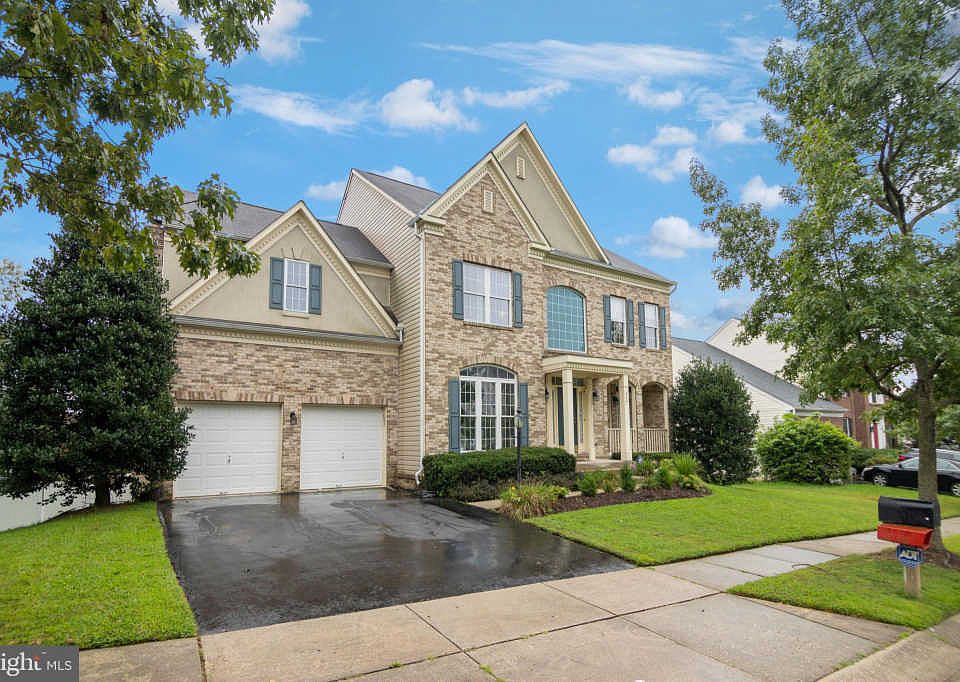 1st image of 717 Pumphrey Farm Dr