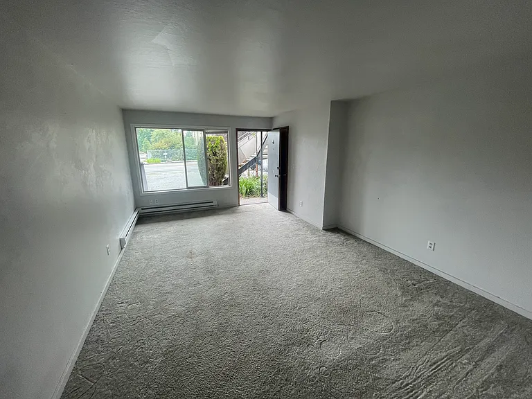 2004 SW 152nd St #11 — Photo 5
