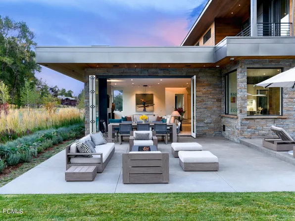 3816 N Two Creeks Ln, Park City, UT 84098