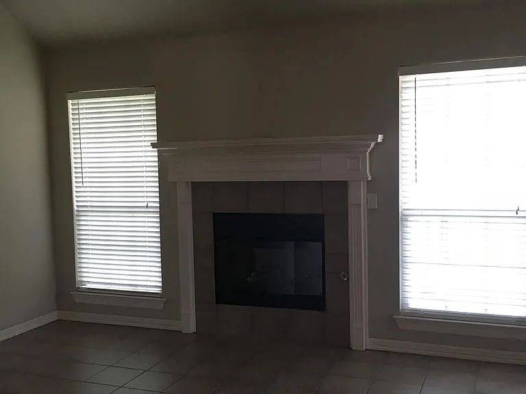 624 Golden Meadow Ave — Photo 5