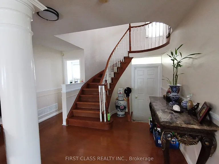1300 Wesson Ct #2 — Photo 3