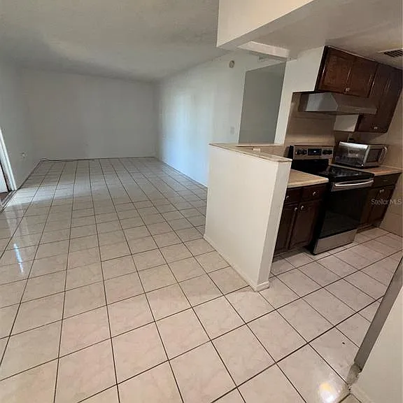 1432 Holden Ave #C-6 — Photo 3