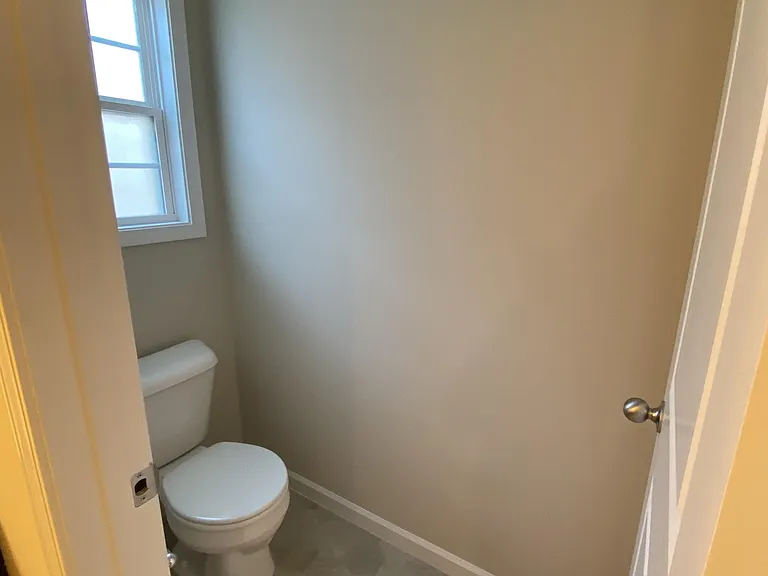 1116 Cloud View Dr — Photo 6