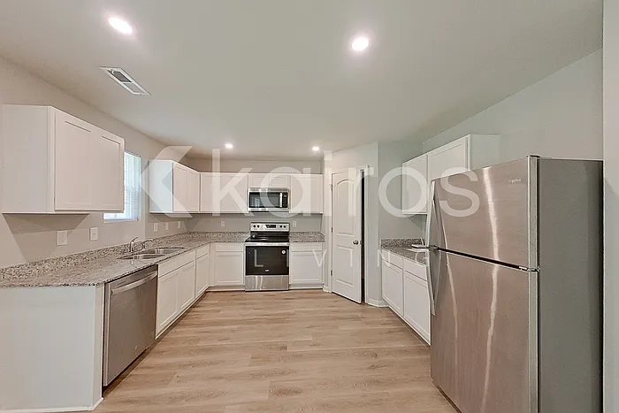 4608 Sweet Bulb Ln — Photo 6