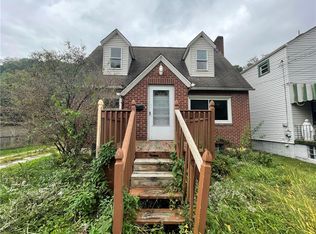 42 Wagner St, Carnegie, PA 15106