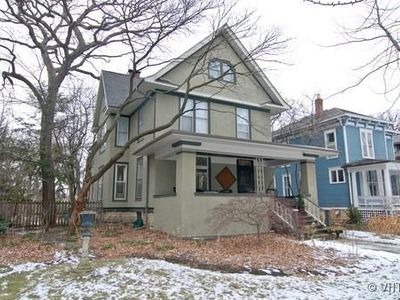 215 Forest Ave, Oak Park, IL, 60302