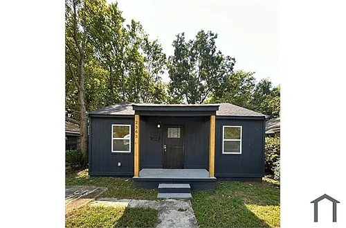 2363 Shasta Ave Photo 1