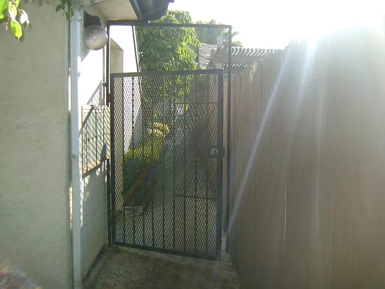4465 Mississippi St — Photo 3