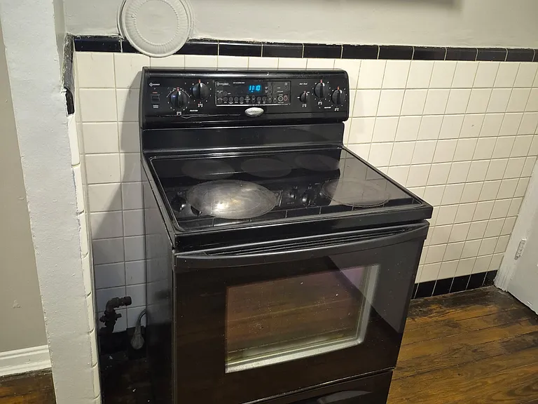 1735 Carrahen Ave #2 — Photo 8