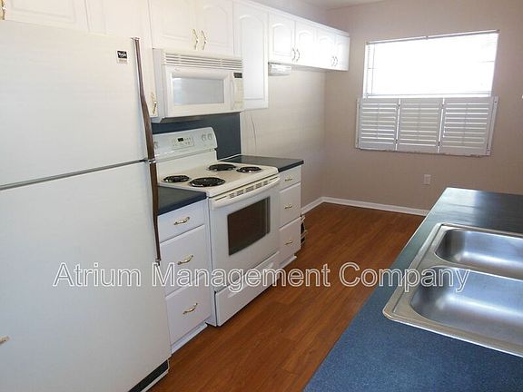 5th image of 556 Palencia Pl