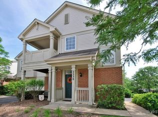 2238 Rockefeller Dr, Geneva, IL 60134